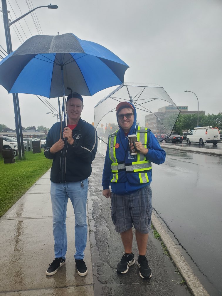 Evan Cooper- MSO D25 TBU 2019-2025 (@evcoopaloop) on Twitter photo Disgraceful‼️Where is the government here? MPP <a href="/GeorgeDarouze/">George Darouze</a> are you listening? You are the only blue provincial member left in the City of #Ottawa. Get the WSIB employer back to the table and bargain a fair deal NOW‼️ #Solidarity to the workers of the #wsib. #lockedout Disgraceful‼️Where is the government here? MPP <a href="/GeorgeDarouze/">George Darouze</a> are you listening? You are the only blue provincial member left in the City of #Ottawa. Get the WSIB employer back to the table and bargain a fair deal NOW‼️ #Solidarity to the workers of the #wsib. #lockedout