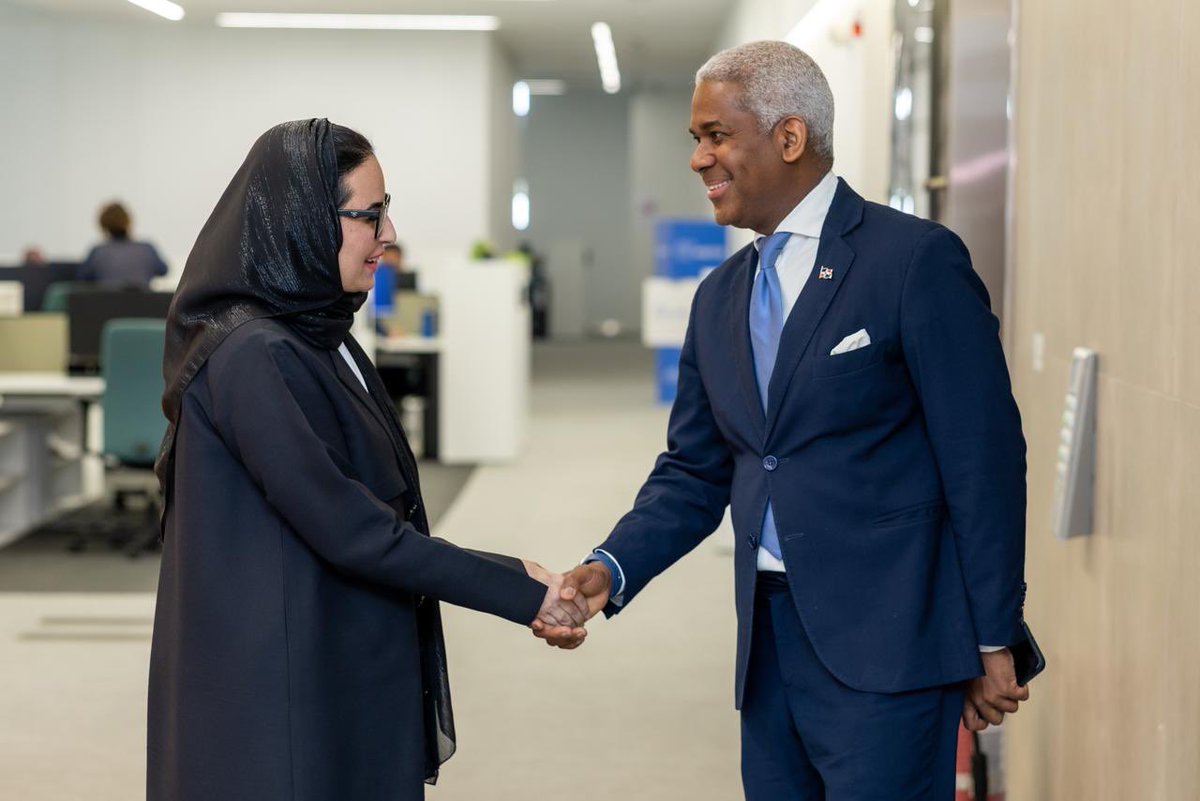 En sede de <a href="/dcorg/">Digital Cooperation Organization</a> en #Riad, Rodríguez Durán destacó relevancia #AgendaDigitalRD y compromiso gobierno de #RepúblicaDominicana de impulsar #economíadigital a través desarrollo tecnológico y simetría con ese organismo de promoverla globalmente integrada.

#MIREXRD
#ComunicacionesDO