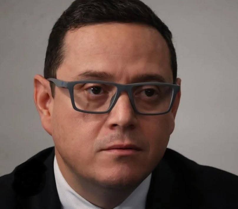 3 defensores de la corrupción e impunidad en Guatemala y todo El pueblo lo sabe. HDP

<a href="/MPguatemala/">MP de Guatemala</a>
<a href="/Mconsueloporras/">María Consuelo Porras</a>
<a href="/angelpineda75/">Angel Pineda</a>
<a href="/RCurruchic25741/">Rafael Curruchiche</a>