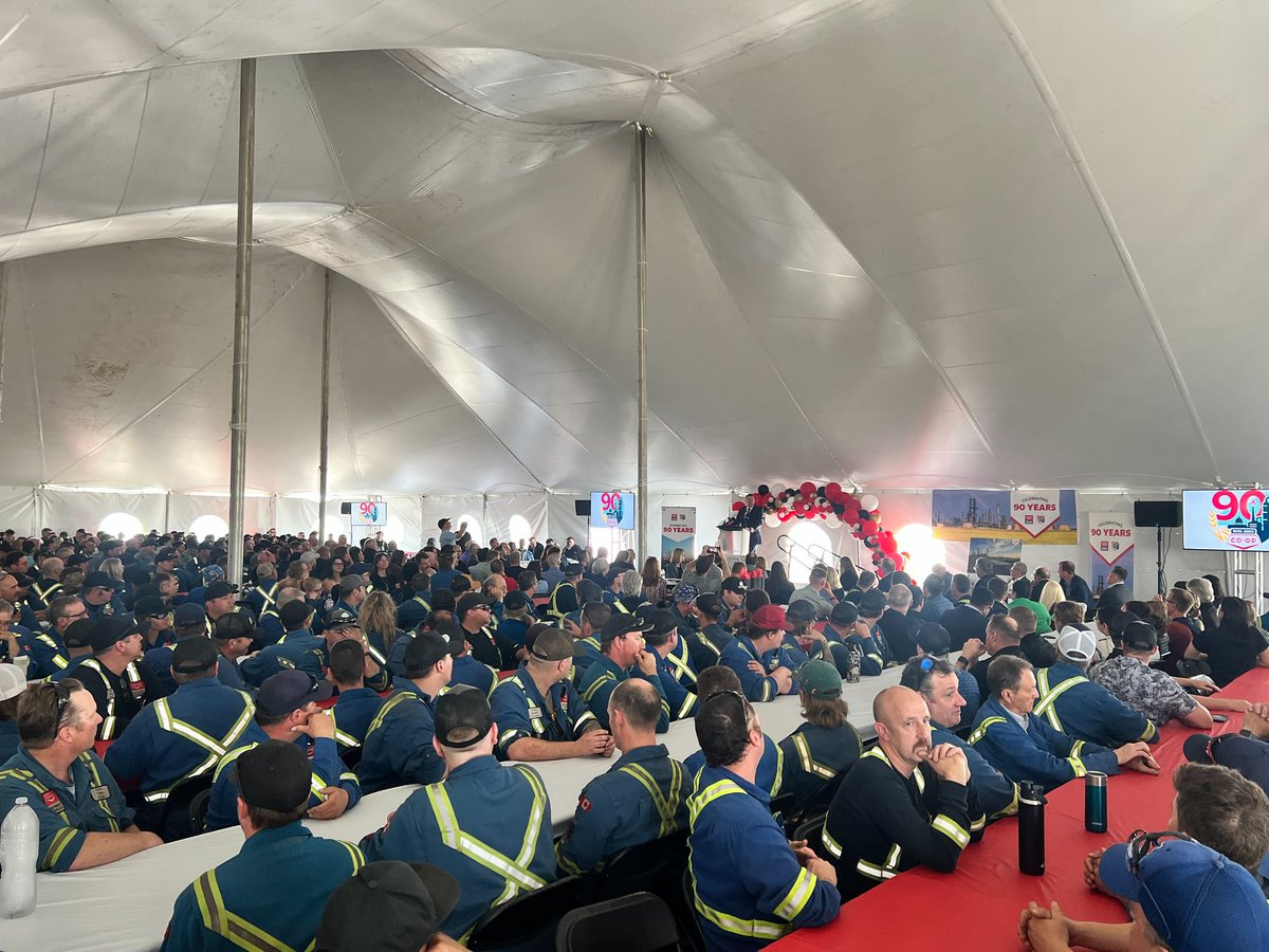 Today, we celebrated 90 years of FCL fuelling Western Canada, creating good jobs, and reinvesting in the communities we call home.

Over the past 90 years, the Co-op Refinery Complex has grown and evolved to become a cornerstone of our province’s oil industry, fuelling prosperity