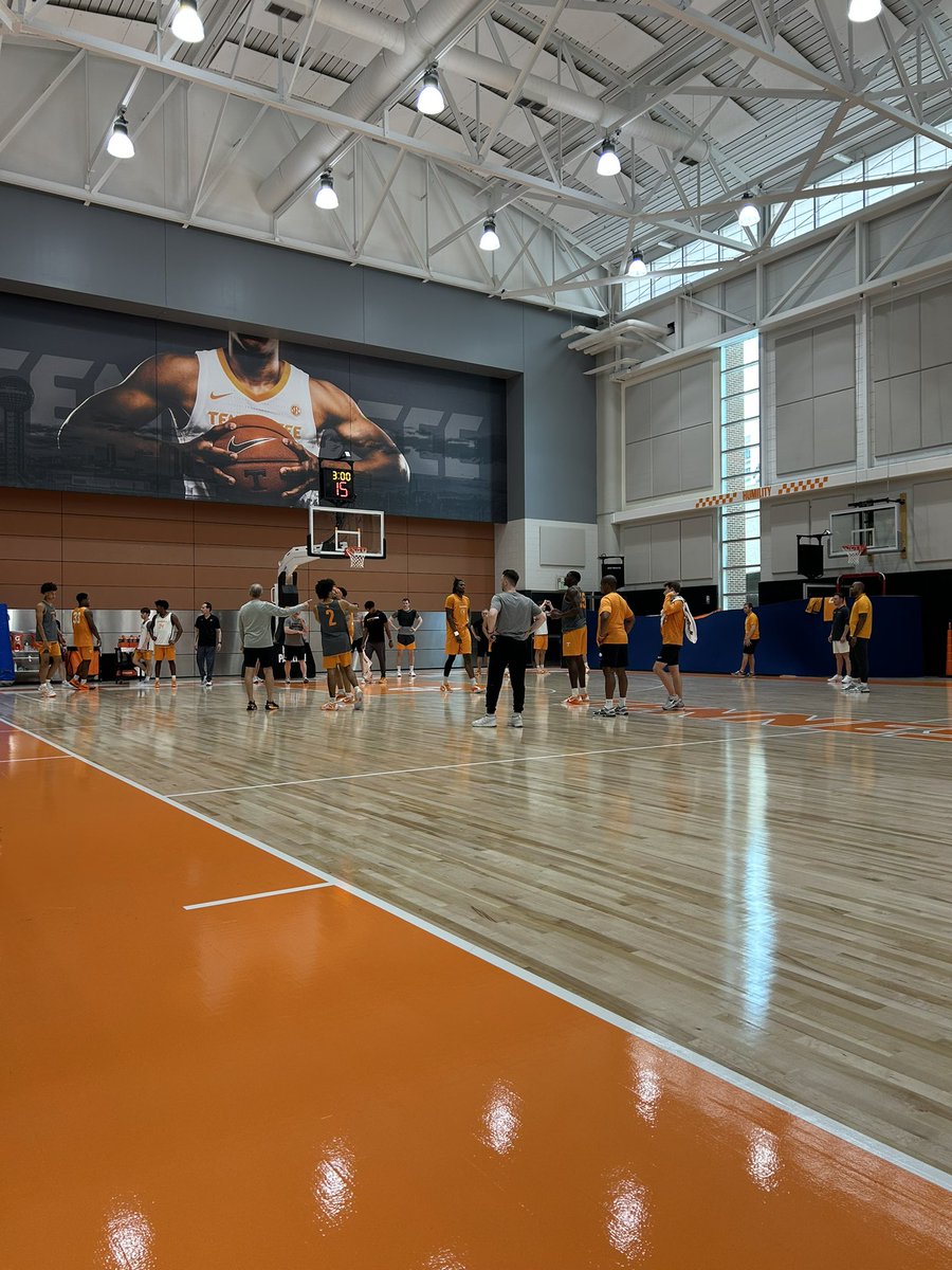 Thank you <a href="/Vol_Hoops/">Tennessee Basketball</a> for letting us watch practice today!