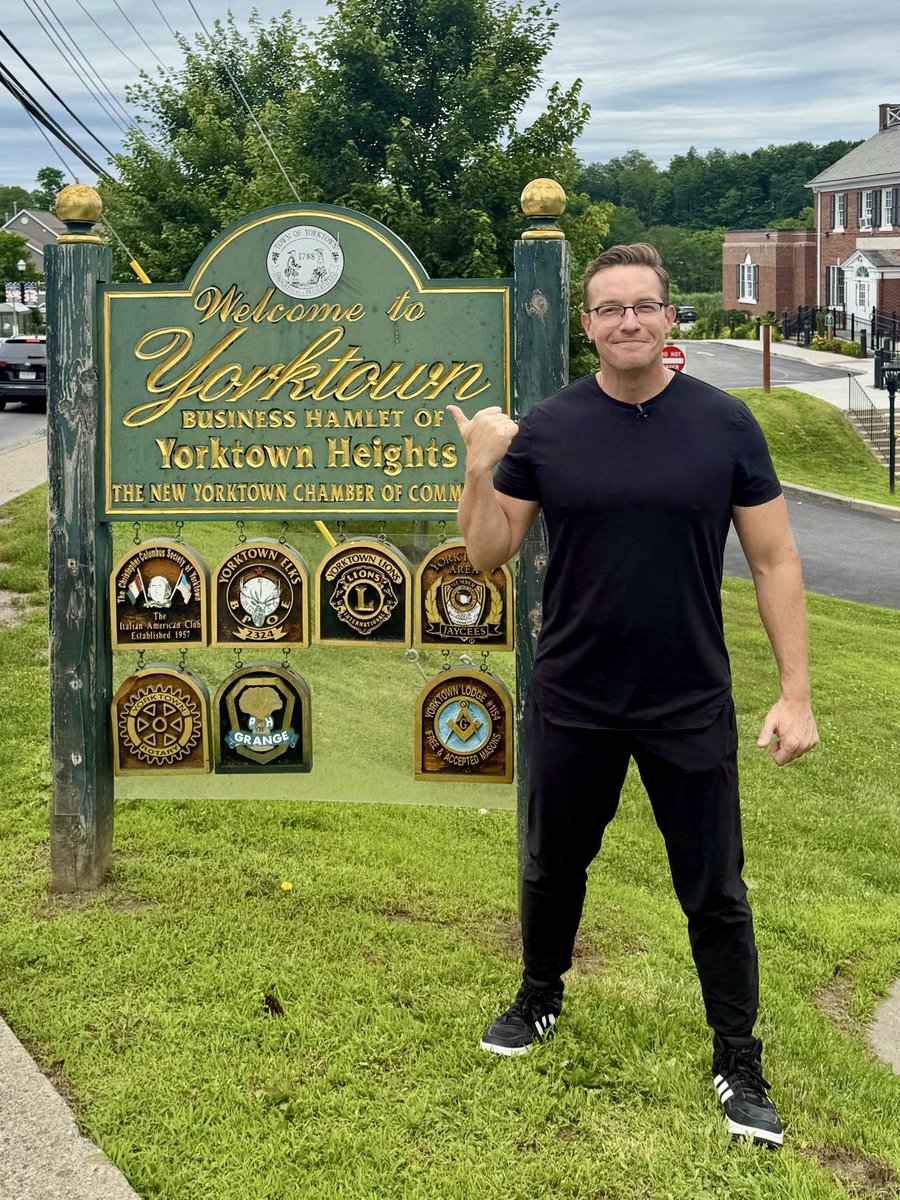 TorstenProchnow's tweet image. Benny Johnson's post exposes Alexandria Ocasio-Cortez's tired Bronx girl act, and it’s time to call out her dishonesty. @AOC loves to paint herself as a gritty urban underdog, but she grew up in Yorktown Heights, a wealthy, safe suburb far from the Bronx's struggles. This isn't…