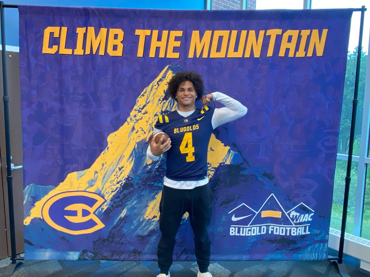 Bari Strader (@straderjabari) on Twitter photo After a great call from <a href="/CoachE_Blugolds/">Rob Erickson</a> I'm blessed to receive an offer from <a href="/UWECFootball/">Blugold Football</a> !! Go Blugolds ππ <a href="/CoachDeavPuck/">Deav Puck</a> <a href="/CoachBobDunnJr/">Bob Dunn</a> <a href="/EdinaFBRecruits/">Edina Football Recruiting</a> After a great call from <a href="/CoachE_Blugolds/">Rob Erickson</a> I'm blessed to receive an offer from <a href="/UWECFootball/">Blugold Football</a> !! Go Blugolds ππ <a href="/CoachDeavPuck/">Deav Puck</a> <a href="/CoachBobDunnJr/">Bob Dunn</a> <a href="/EdinaFBRecruits/">Edina Football Recruiting</a>