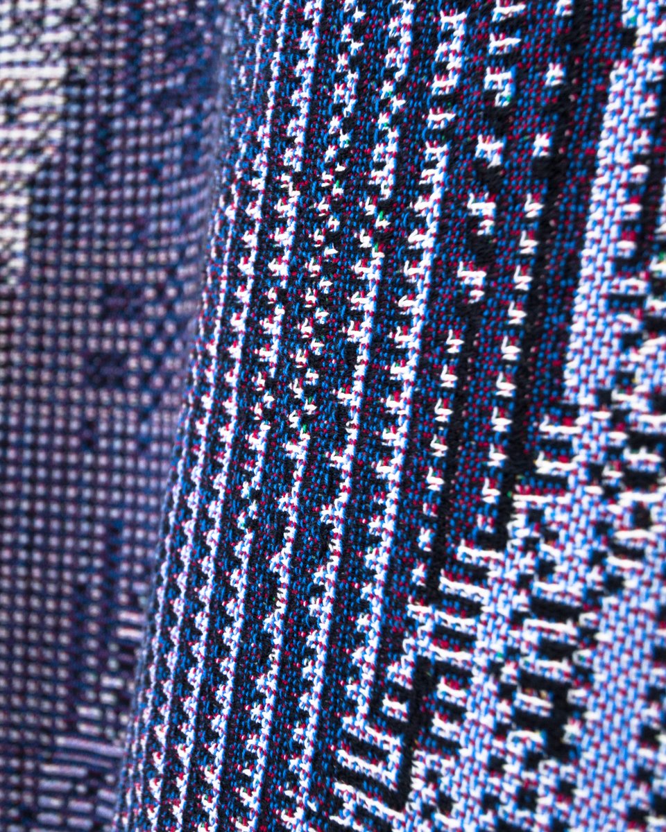 GlitchTextiles's tweet image. Sky Gallery Photo Shoot
1. Sleeping City Throw - In flight
2. Sleeping City Throw - Detail
3. Sleeping City Throw - Detail
glitchtextiles.com
#processing #algorithmicdesign #pixelart #creativecoding #pixels #glitchtextiles #textiles #textiledesign #textileart #woven