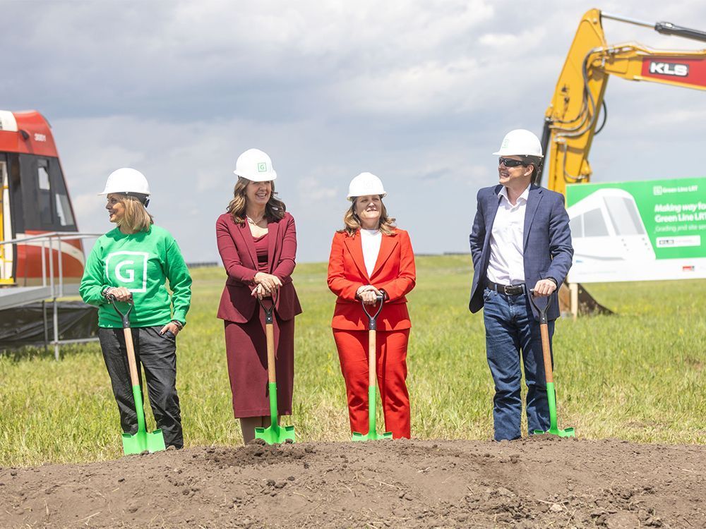 'This is how world-class cities are built': Construction of Green Line back on track #yyc #yyccc #ableg #abpoli #cdnpoli calgaryherald.com/news/local-new…