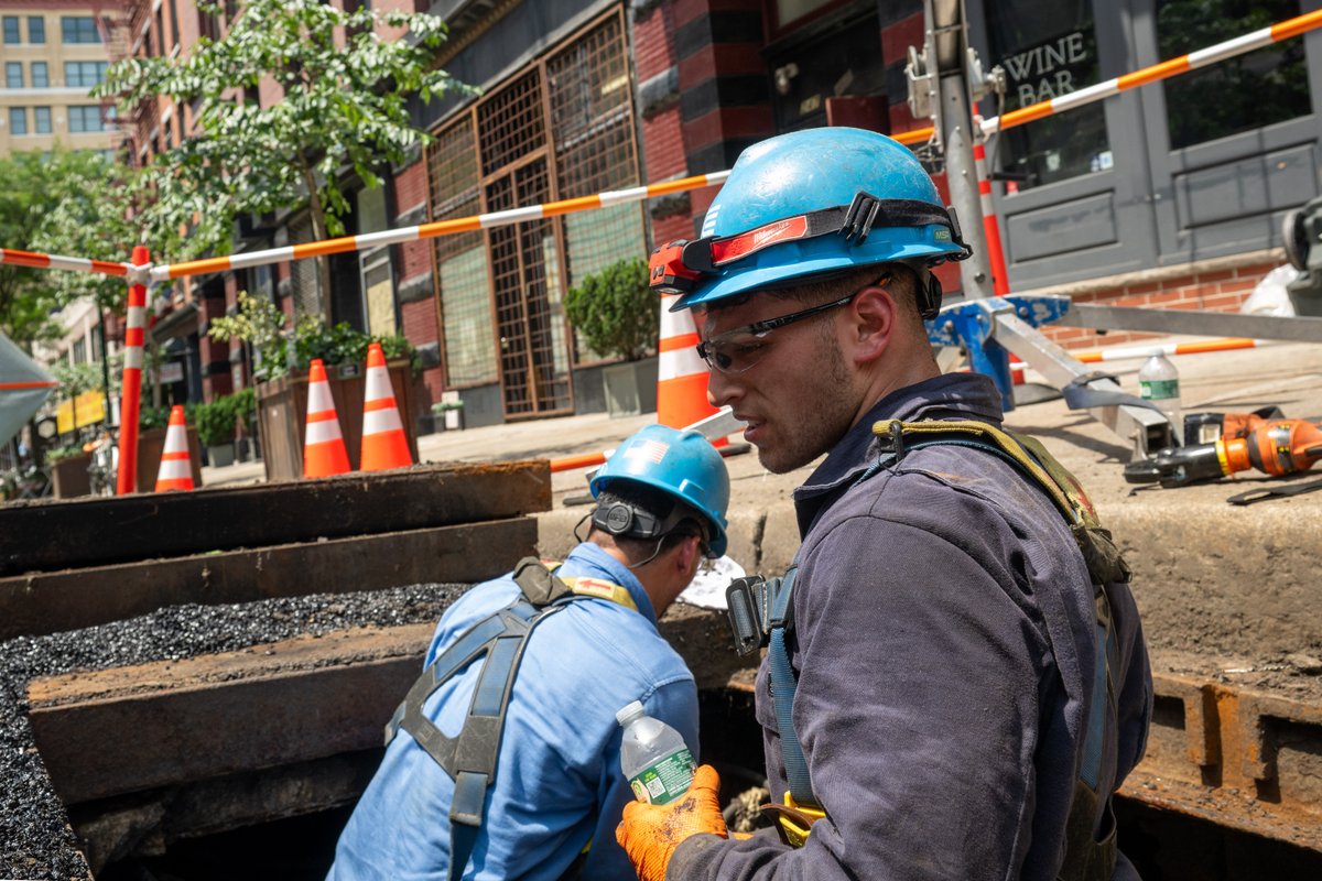 ConEdison's tweet image. Our crews worked for the last three days in the hottest conditions since at least 2012 to restore nearly 100,000 customers who lost service due to damage the extreme heat did to equipment. While the damage spanned the entire service territory, Brooklyn infrastructure was hit…