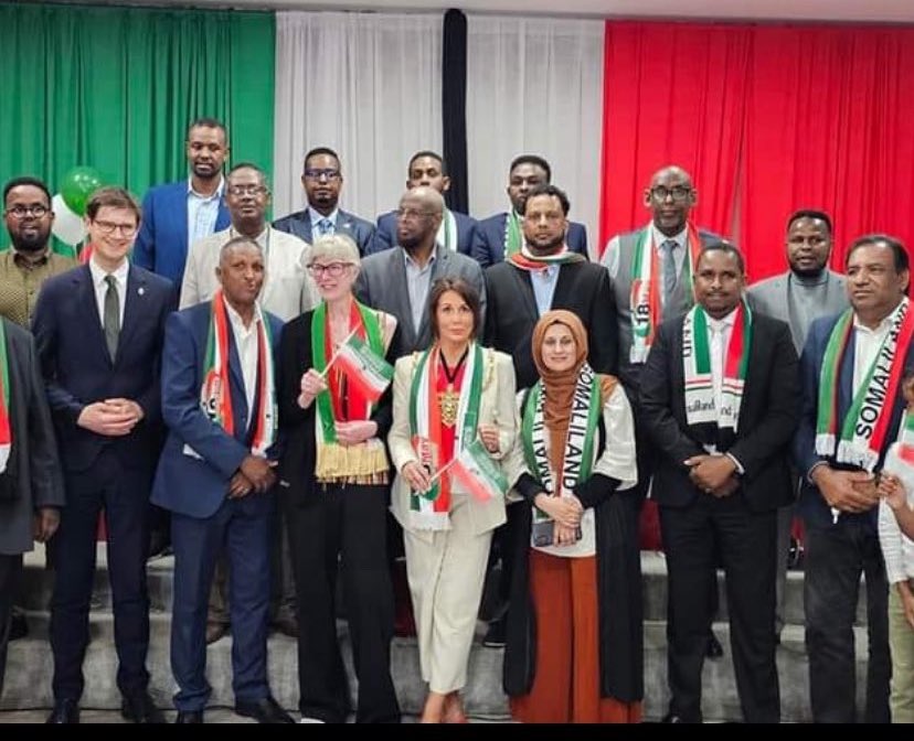Adam Yusuf (@adamswahili3) on Twitter photo Sheffield Somalilanderās thrilled with APPG Somalilandās report, pathway to Recognition, coinciding with Somalilandās Independence Day Attended by members of Parliament, head of Somaliland Mission.Great milestone achieved <a href="/GavinWilliamson/">Sir Gavin Williamson CBE MP</a> <a href="/Abtisam_Mohamed/">Abtisam Mohamed</a> <a href="/KimJohnsonMP/">Kim Johnson</a> <a href="/NimkoAli/">Nimco Ali (OBE) šŖ¬</a> Sheffield Somalilanderās thrilled with APPG Somalilandās report, pathway to Recognition, coinciding with Somalilandās Independence Day Attended by members of Parliament, head of Somaliland Mission.Great milestone achieved <a href="/GavinWilliamson/">Sir Gavin Williamson CBE MP</a> <a href="/Abtisam_Mohamed/">Abtisam Mohamed</a> <a href="/KimJohnsonMP/">Kim Johnson</a> <a href="/NimkoAli/">Nimco Ali (OBE) šŖ¬</a>