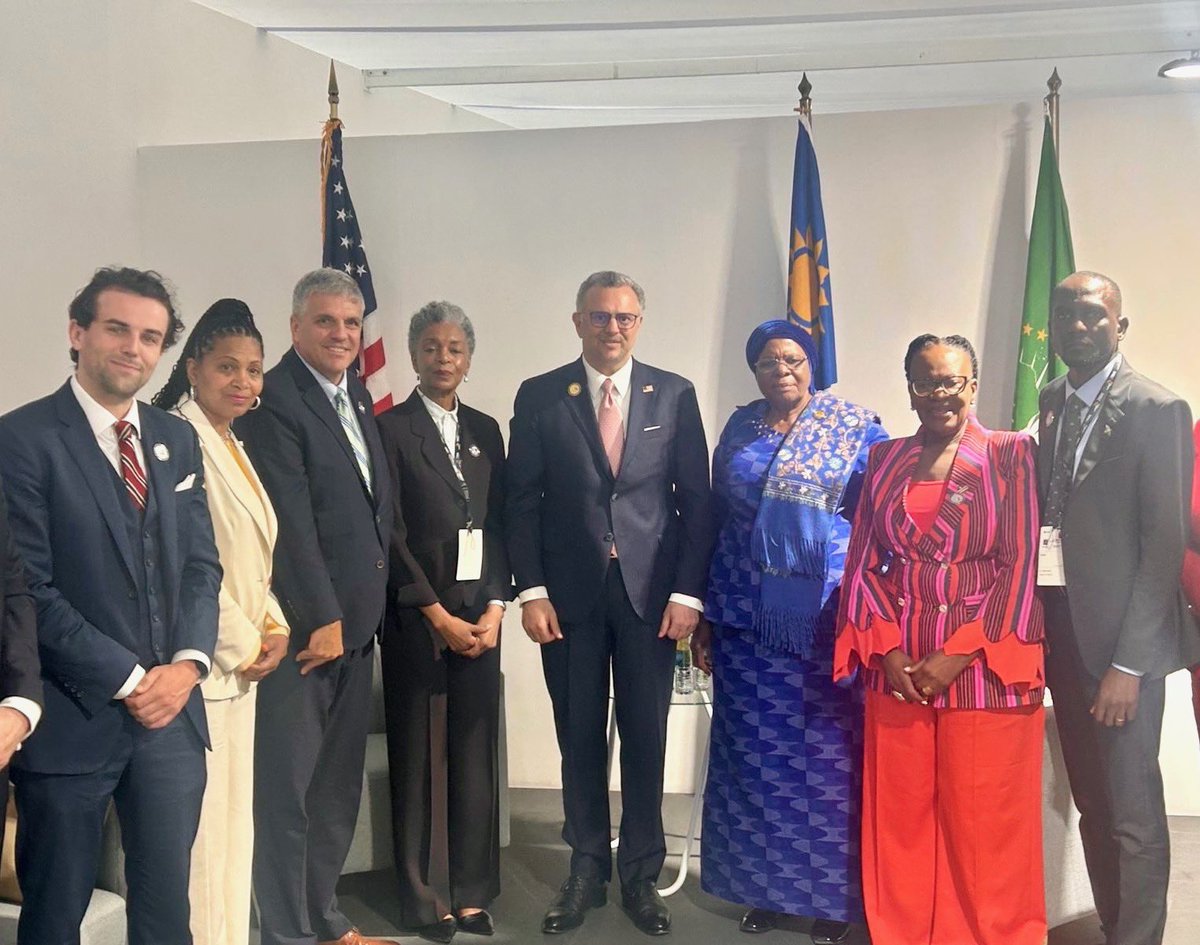 It was great to meet with President Nandi-Ndaitwah and the Namibian delegation to reaffirm our strong U.S.-Namibia partnership:
Together, we are deepening our economic collaboration in mineral processing, infrastructure, and
technology to support sustainable growth and shared