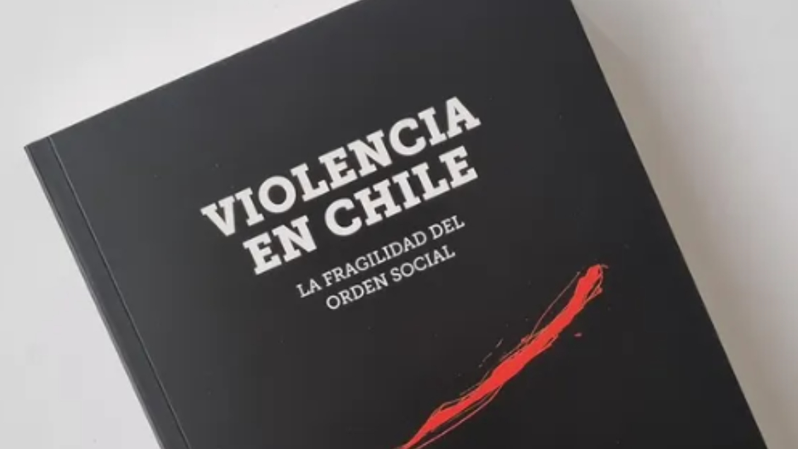 [En vivo] La historiadora Nicole Gardella (<a href="/Iki_ping/">Nicole Gardella</a>), directora de Incidencia Pública y Cátedras de la U. Adolfo Ibáñez (<a href="/UAI_CL/">UAI</a>) y coautora del libro "Violencia en Chile: La fragilidad del orden social", conversa con #LoQueQuedaDelDía de <a href="/Cooperativa/">Cooperativa</a>

#Cooperativa90