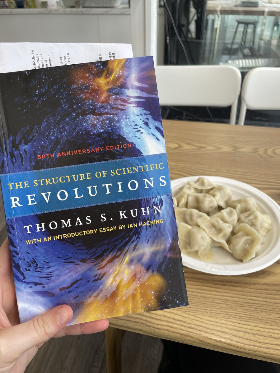 Katherine Everitt 💥 tweet media