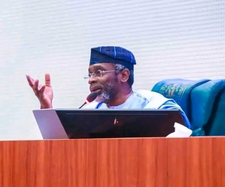 Jacobbukata's tweet photo. Happy birthday National Daddy @femigbaja ❣️📌
May God bless you an  continue to reserve you in an excellent health https://t.co/UAWjcHamhC