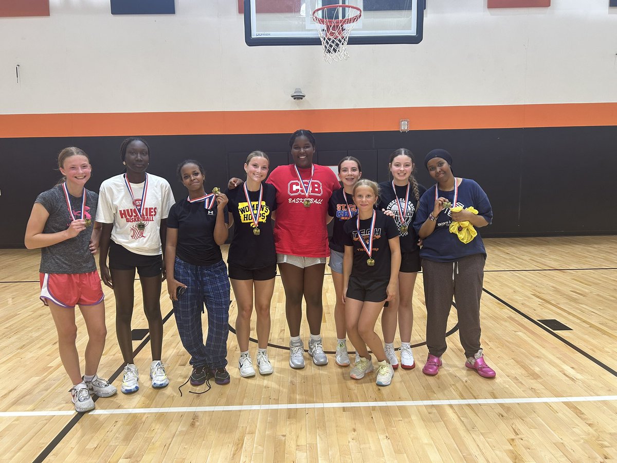 2025 Crush 5 on 5 Champs! Very good game! We had a mix of middle school and high school students all on one team!