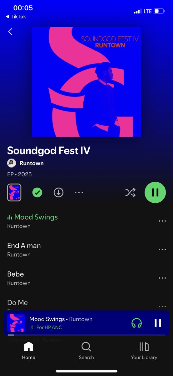 Runtown let’s feast