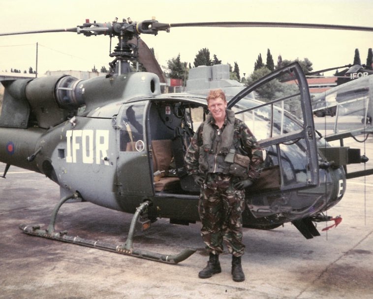 astro_timpeake's tweet image. My career in the #armedforces took me places I could never have imagined when I signed up at 18 years old. 
I’m now an Honorary Colonel for 9 Regiment @ArmyAirCorps and am very proud to still support those serving and our veterans. 

There are lots of great events happening this…
