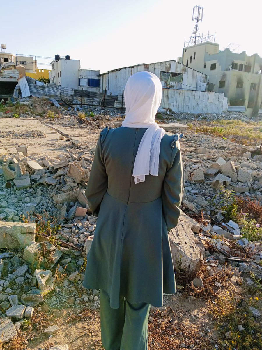 dinaakram052's tweet image. We are still struggling to stay, I did not receive any donations, please donate chuffed.org/project/dinaak…