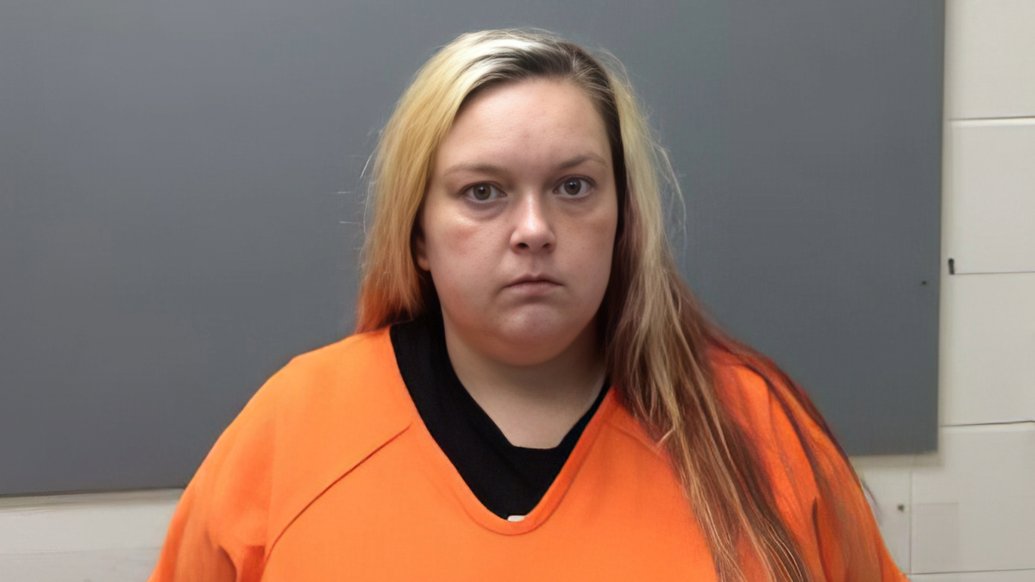 Orietta Rose 🇺🇲 (@0riettarose) on Twitter photo Update thanks to <a href="/SchWorkerAbuse/">SchoolWorkerAbuse</a>:
Hailey Gros, substitute teacher, was initially arrested on a charge of indecent behavior with juveniles.
She is now facing rape and other charges. Update thanks to <a href="/SchWorkerAbuse/">SchoolWorkerAbuse</a>:
Hailey Gros, substitute teacher, was initially arrested on a charge of indecent behavior with juveniles.
She is now facing rape and other charges.