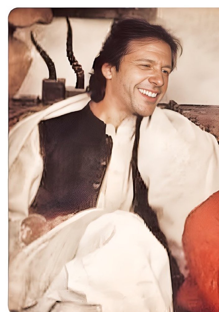 mehershahbaz999's tweet photo. “Khan’s commitment to reform and ending elite impunity continues to inspire. His resilience reminds us that true leaders never back down.
#ImranKhan #ChangePakistan
@TeamiPians https://t.co/wFVZG2tXr3