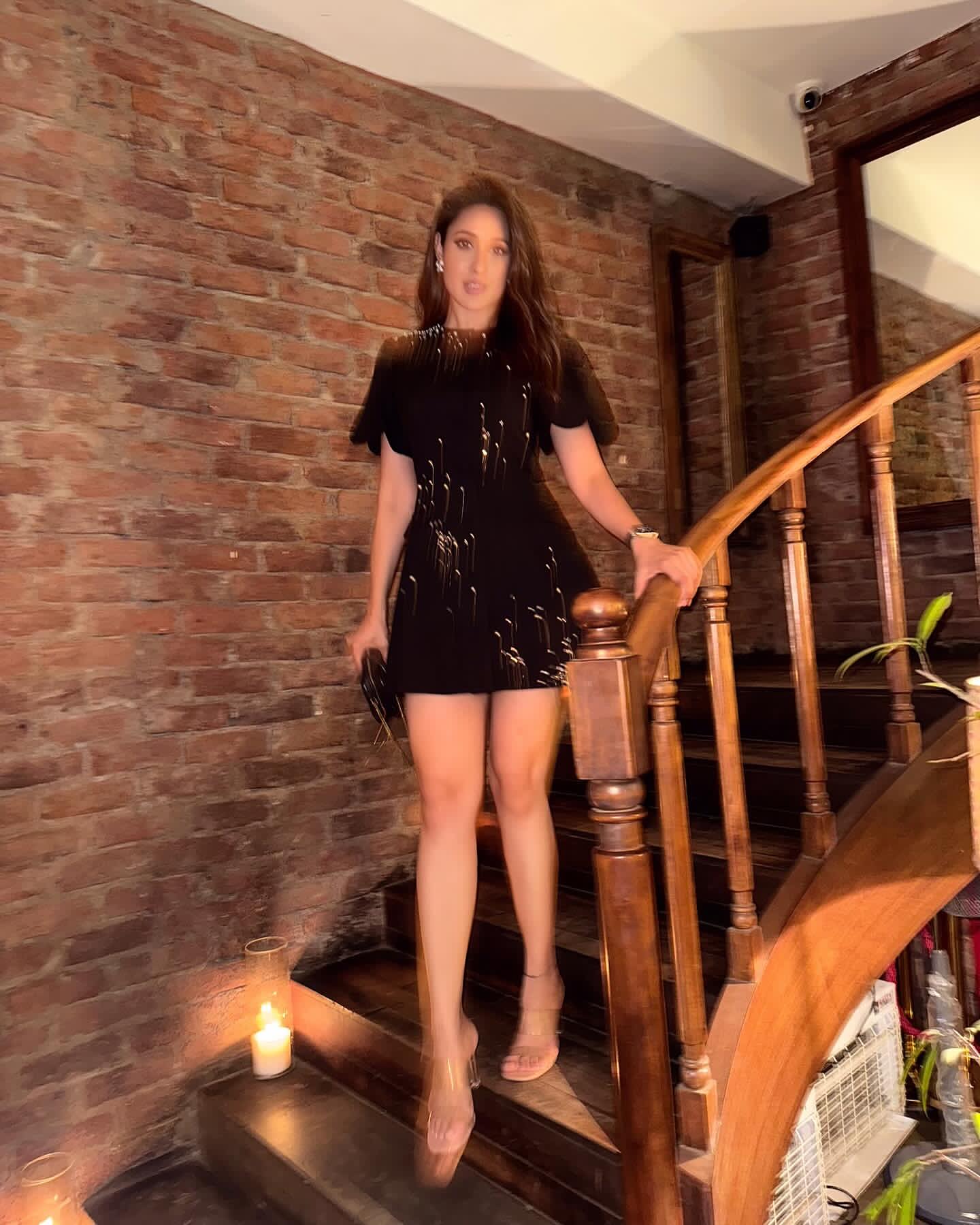 GuZCbp_boAAQuFH?format=jpg&name=large