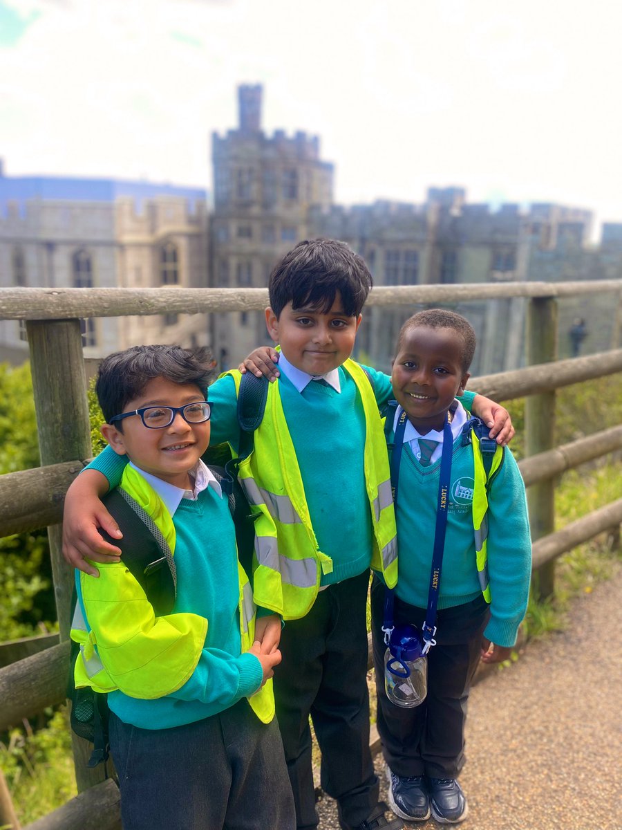 Miss Kingston tweet media