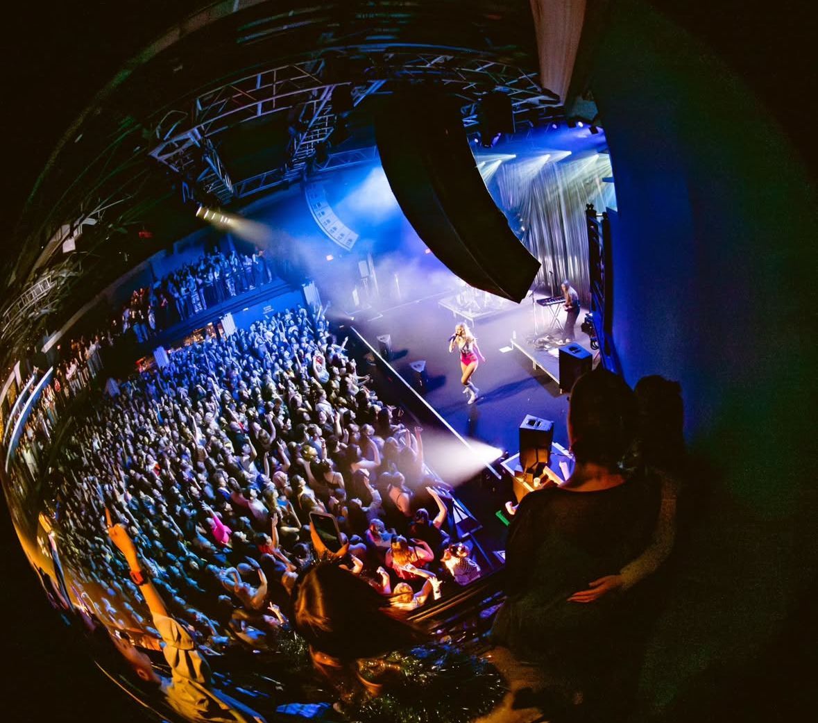 A fish eye’s view 👁📸👁
📸: @mallorymturner of <a href="/maudelatour/">Latour Maude</a>