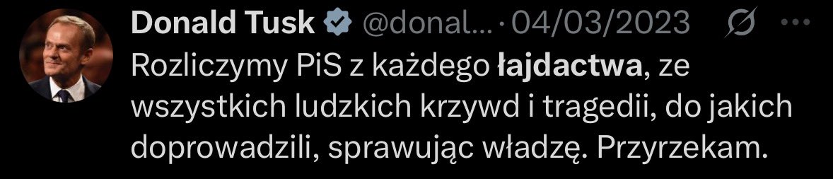 El Profesor 🇵🇱🇪🇺 🇬🇧 (@profesorpolska) on Twitter photo Albo premier wprowadzi na rządowe boisko zawodników, którzy wyjdą bez kompleksów na ubitą ziemię i zaczną się bić o Polskę (Wrzosek, Sienkiewicz, Giertych,etc), albo będzie rozliczeniowy dryf do kolejnych przegranych wyborów. Panie premierze <a href="/donaldtusk/">Donald Tusk</a>, to czas wielkiej próby.✌️ Albo premier wprowadzi na rządowe boisko zawodników, którzy wyjdą bez kompleksów na ubitą ziemię i zaczną się bić o Polskę (Wrzosek, Sienkiewicz, Giertych,etc), albo będzie rozliczeniowy dryf do kolejnych przegranych wyborów. Panie premierze <a href="/donaldtusk/">Donald Tusk</a>, to czas wielkiej próby.✌️