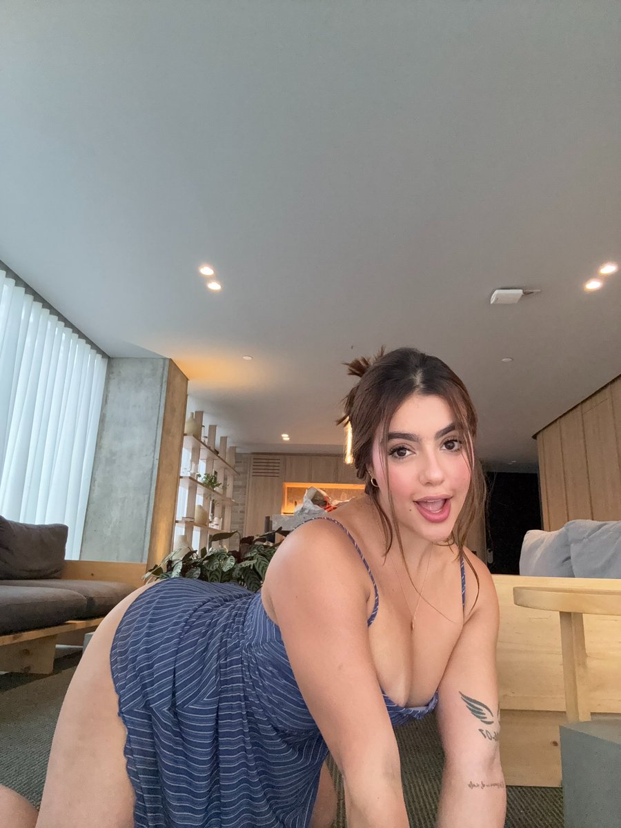 50 CUPOS DISPONIBLES CON 60% OFF X 24 HORAS🚨🚨

NEW CONTENT😼🔥
onlyfans.com/rodrigueziris19