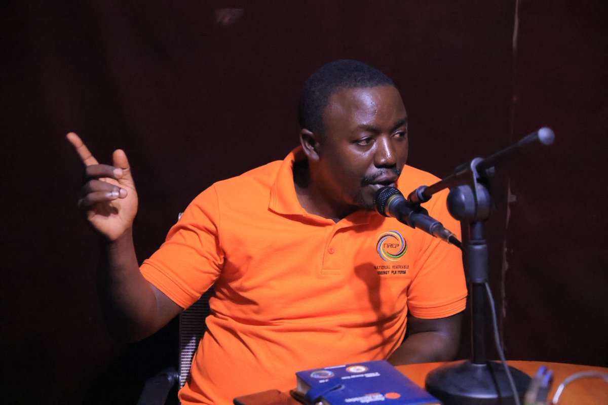 NREP_Uganda's tweet image. Today at Rainbow Radio, @NREP_Uganda joined Hon. @PNyamutoro-Minister of State for Energy &amp;amp; Mineral Development, Dr. @NicMukisa, Mr. Nelson Maali, Mr. Joel Nyakahuma, &amp;amp; Wedunga Francis for a Nebbi Clean Cooking talk show! A prequel to tomorrow’s campaign.

#CleanCooking…