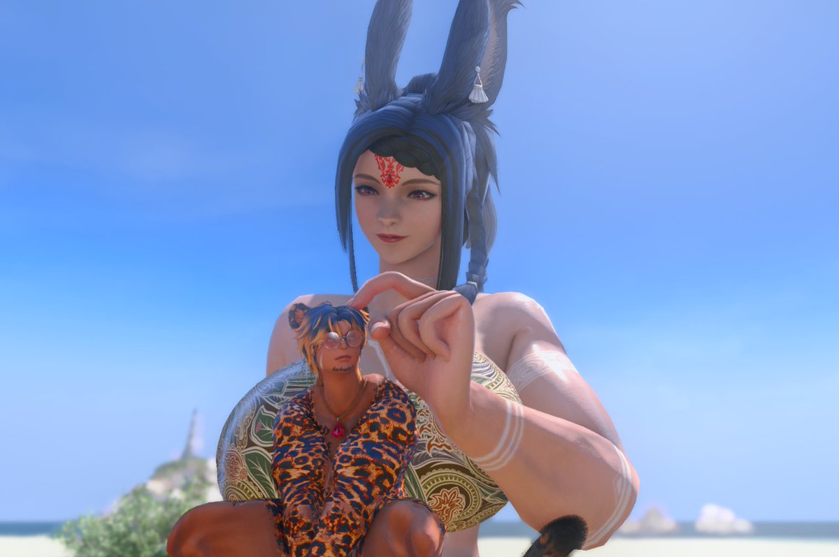 is not that bad finding out there´s someone bigger than you, also, she can scratch the back of my ear anytime @Nefa46092574479 pic made by her 
#ffxivsummerbash