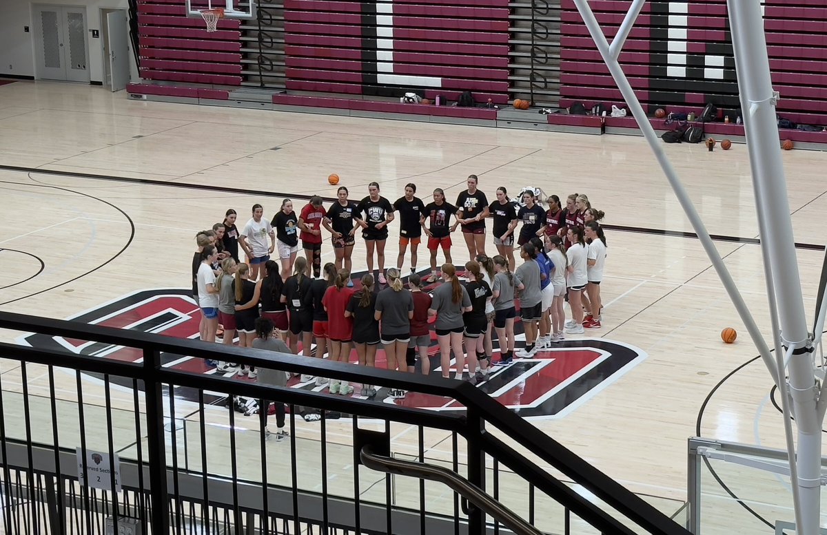 Thank you <a href="/cwu_wbb/">CWU Women's Basketball</a> for putting a great Elite camp yesterday! I had so much fun working and competing with some other great players!