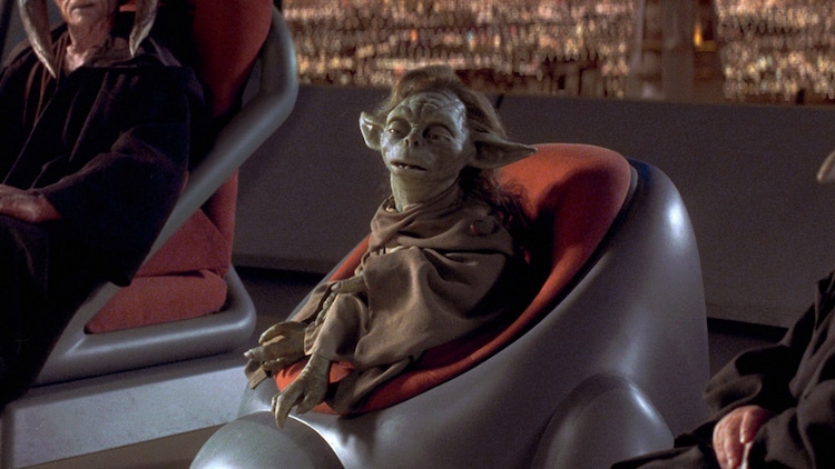 CouchSoup's tweet photo. What if #Grogu, #Yoda, and #Yaddle are more than just a rare species? Dive into the mind-bending theory that they are living manifestations of the cosmic Force itself! Could this be explored in the upcoming #Mandalorian movie? Read more.๐ #StarWars
https://t.co/V10F9iiEdy https://t.co/l4IIsl754Q