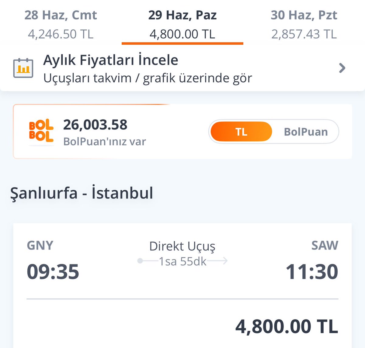 El Gaziantep’ten direk Londra’ya 4.200 TL’ye giderken,benim gariban Urfalım aynı tarihte İstanbul’a zar zor bulduğu uçağa 4.800 TL veriyorsa Şapkasını önüne indirecek.İyice düşünecek hakkını koruyacakları seçecek. Bu işin başka da çözümü yok ey gariban halkım gör artık!