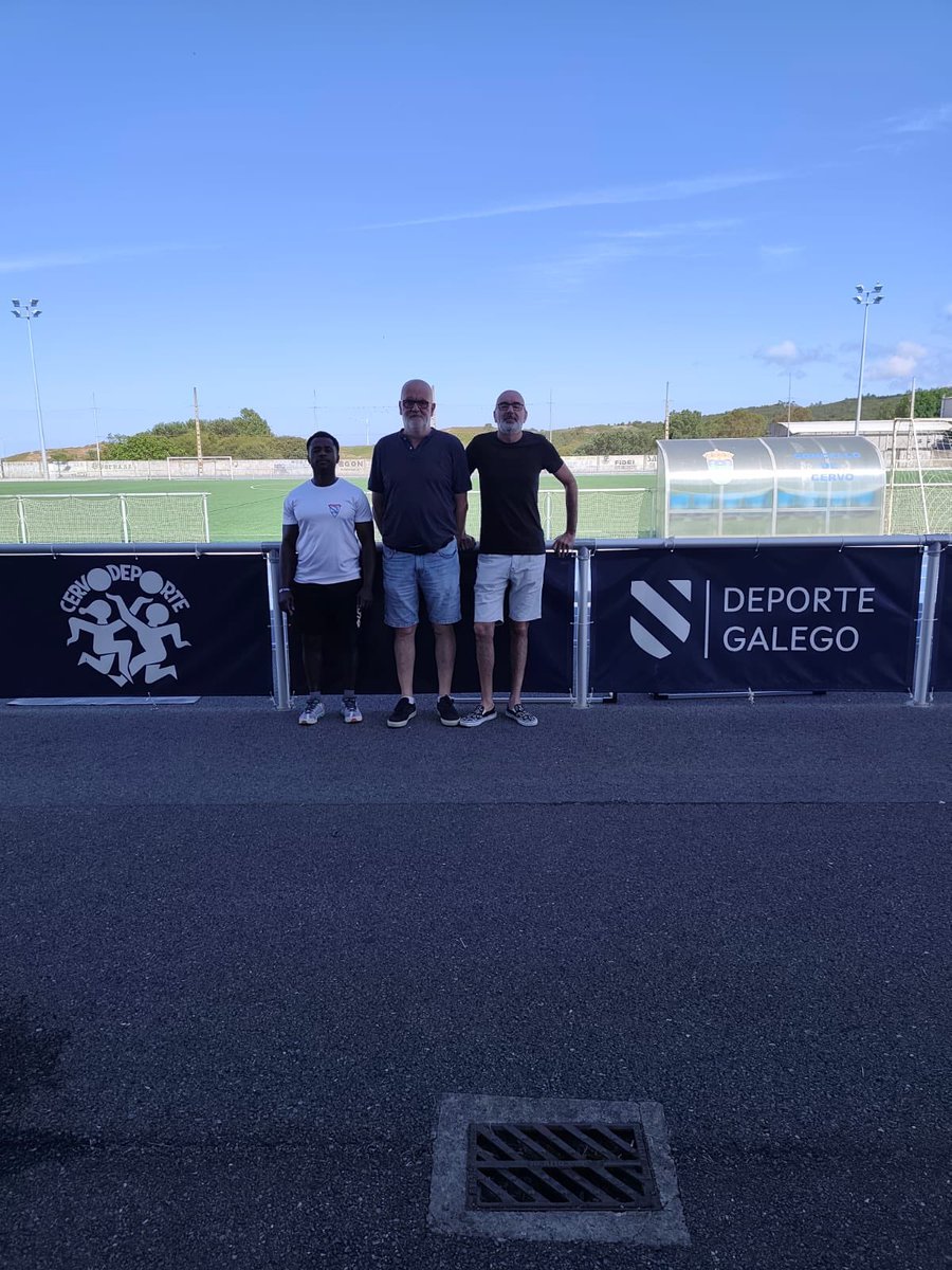 Hoxe renovaron o seu compromiso co C.d. San Ciprián Javi Ruiz e Félix Martins, un placer telos un ano mais na Veiga. Moita sorte pra próxima tempada