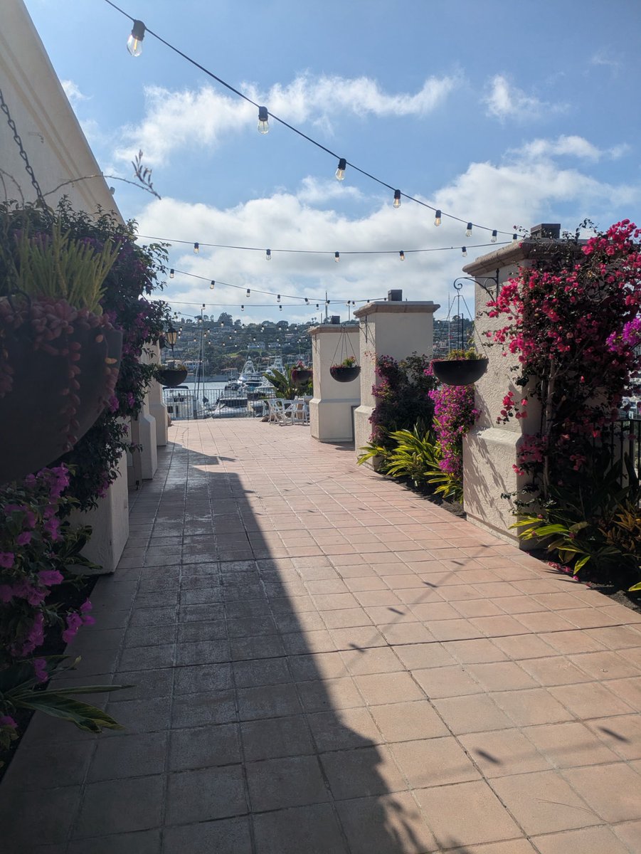 enable_dental's tweet image. It’s Day 1 at the CalPACE Meet, Greet, and Speak! ⚓️🌊

Whether at your center or at-home, we meet participants where they’re at, because comfort and access matter.

🌐 Let’s connect, collaborate, and create solutions for PACE participants.

#CalPACE2025 #PACEPrograms