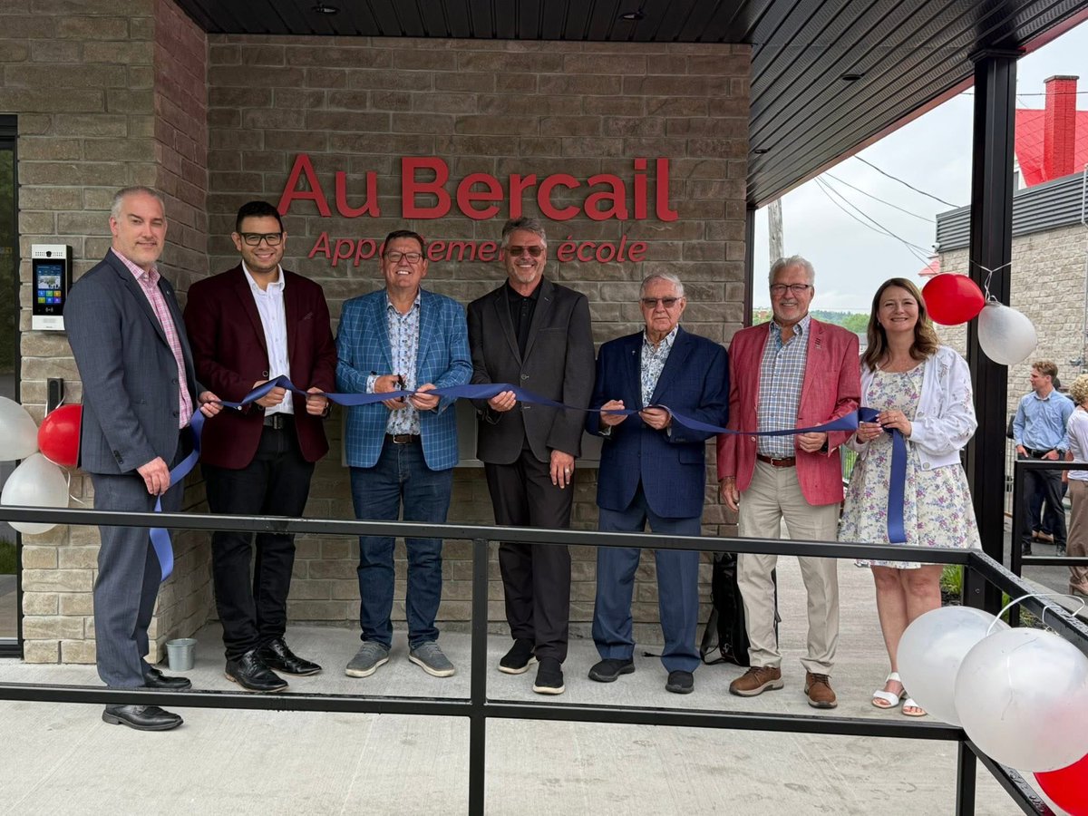 FEDuranceauCAQ's tweet image. ➡️ Inauguration de 7 logements transitoires pour personnes en situation d’itinérance ou à risque de le devenir à Saint-Georges-de-Beauce 👏