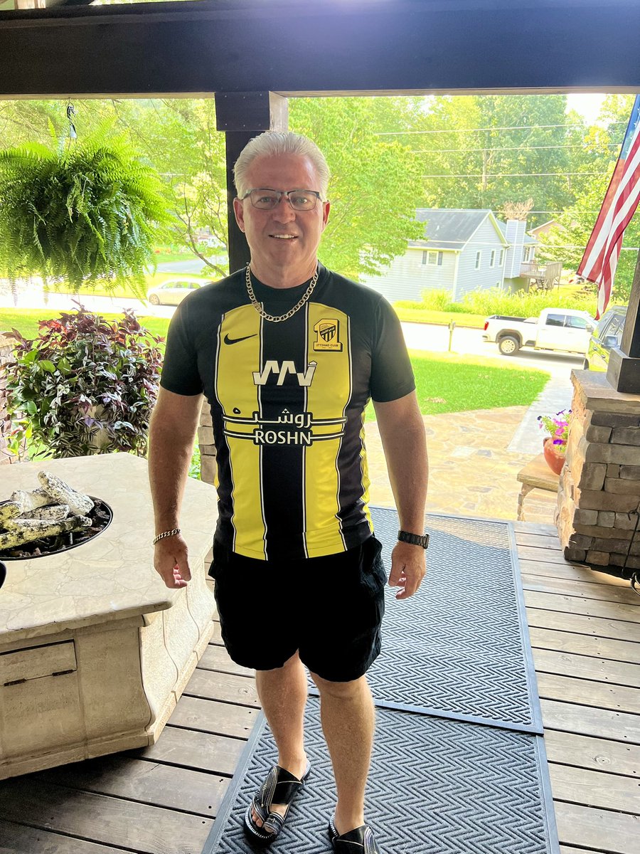 Can’t wait for the game I will be a supporter of Al Hilal but I am a Ittihad fan at heart. I am with my brothers we will have a great time together.🤍🖤💛🖤💛