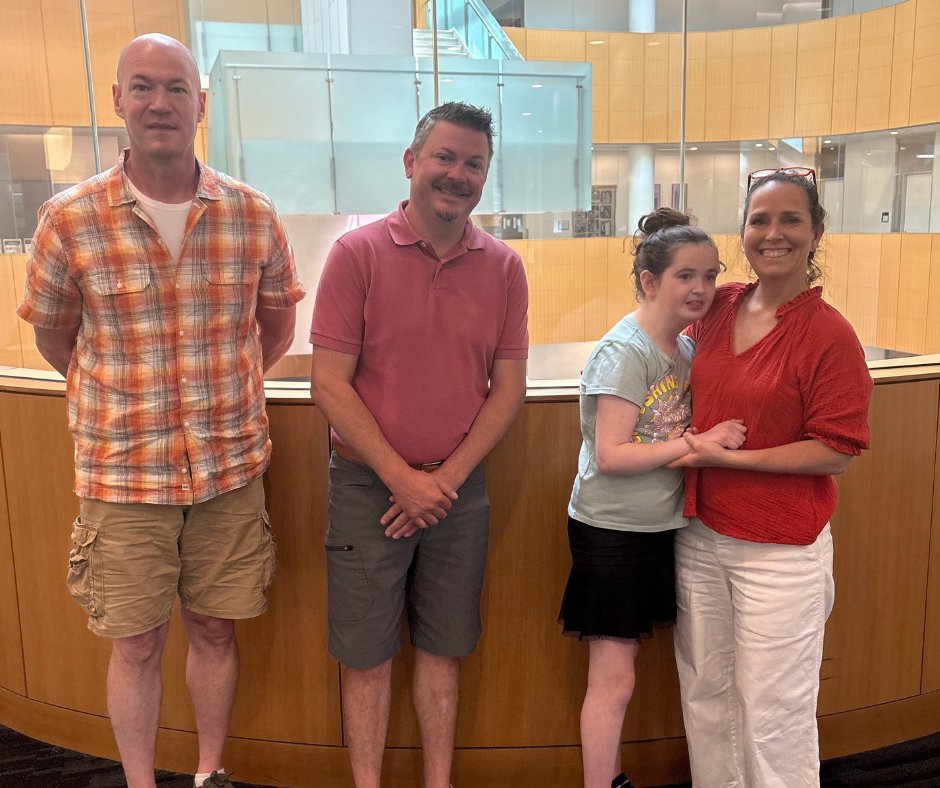 umncge's tweet photo. Science is for everyone—and Emelia is proof.
At 11, she lives with DDX3X & non-speaking autism. But that hasn’t stopped her from asking big questions—and dreaming of discovery.
https://t.co/OHGo2kAU7m
@umnmedschool
#ScienceForAll #DDX3X #InclusionInSTEM https://t.co/Bl2URnM5Mv