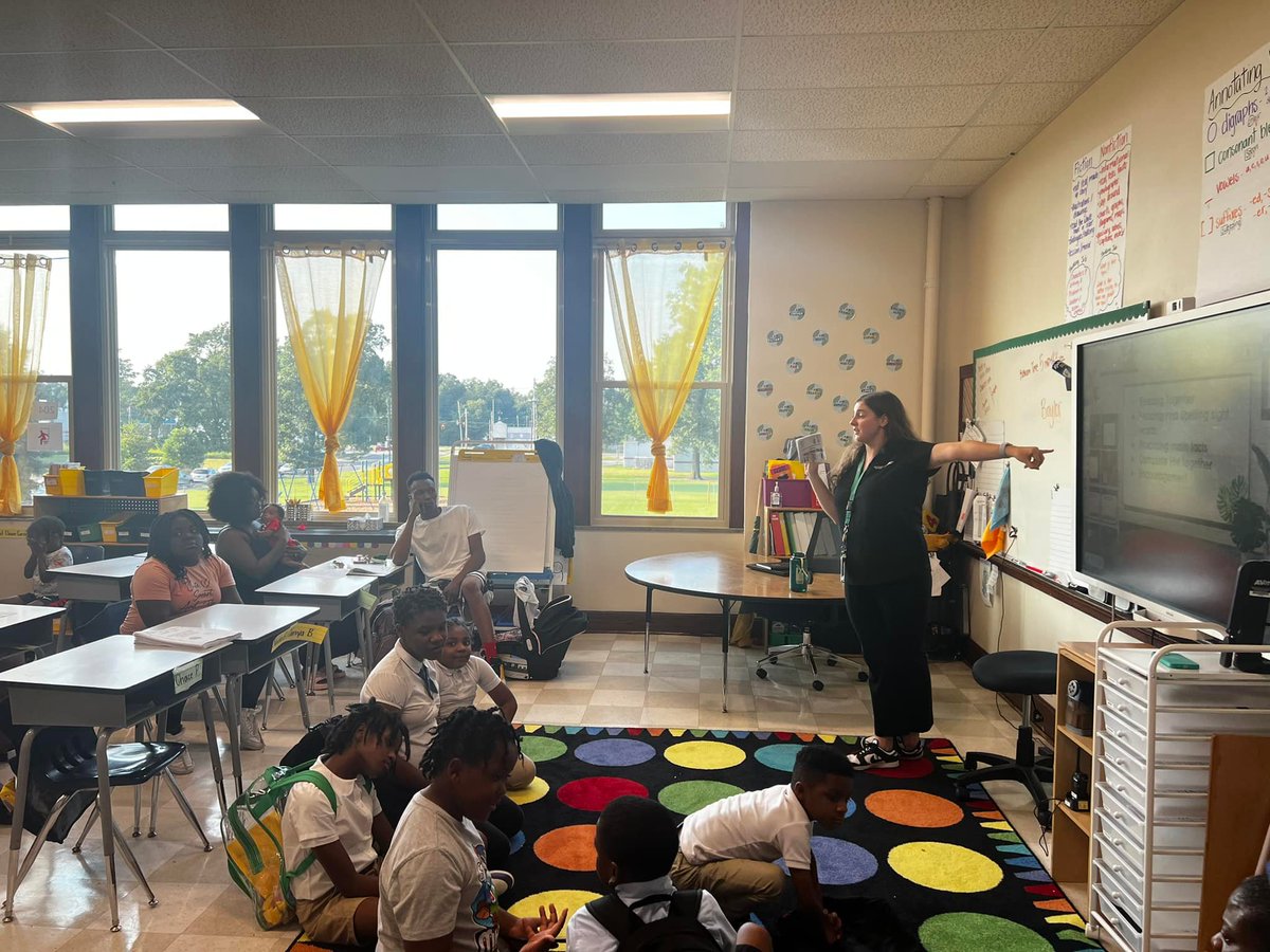 The Tennessee Firefly (@thetnfirefly) on Twitter photo New from <a href="/SkyBArnold/">Sky Arnold</a>: <a href="/MSCSK12/">Memphis-Shelby Co. Schools</a> holds an event to support families of the now-closed Promise Academy Hollywood. School leaders voluntarily shut it down at the close of the 2024/25 school year. Read the full story below. ⬇️ New from <a href="/SkyBArnold/">Sky Arnold</a>: <a href="/MSCSK12/">Memphis-Shelby Co. Schools</a> holds an event to support families of the now-closed Promise Academy Hollywood. School leaders voluntarily shut it down at the close of the 2024/25 school year. Read the full story below. ⬇️