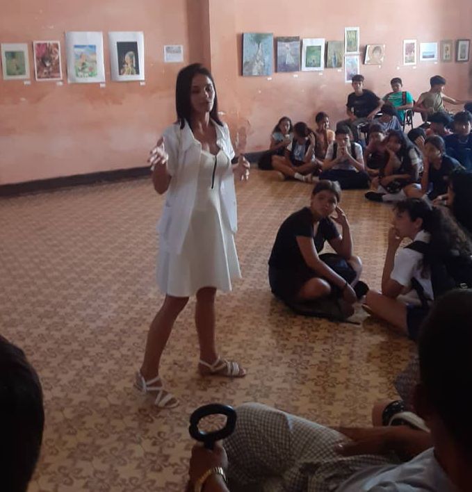 Bajo el principio invariable de #Cuba de tolerancia cero, continua en #Mayabeque las acciones de promoción de salud para evitar el uso indebido de las drogas.
#NoALasDrogas
#ContraLasDrogasSeGana
#CubaPorLaVida
#JuntosPorMayabeque