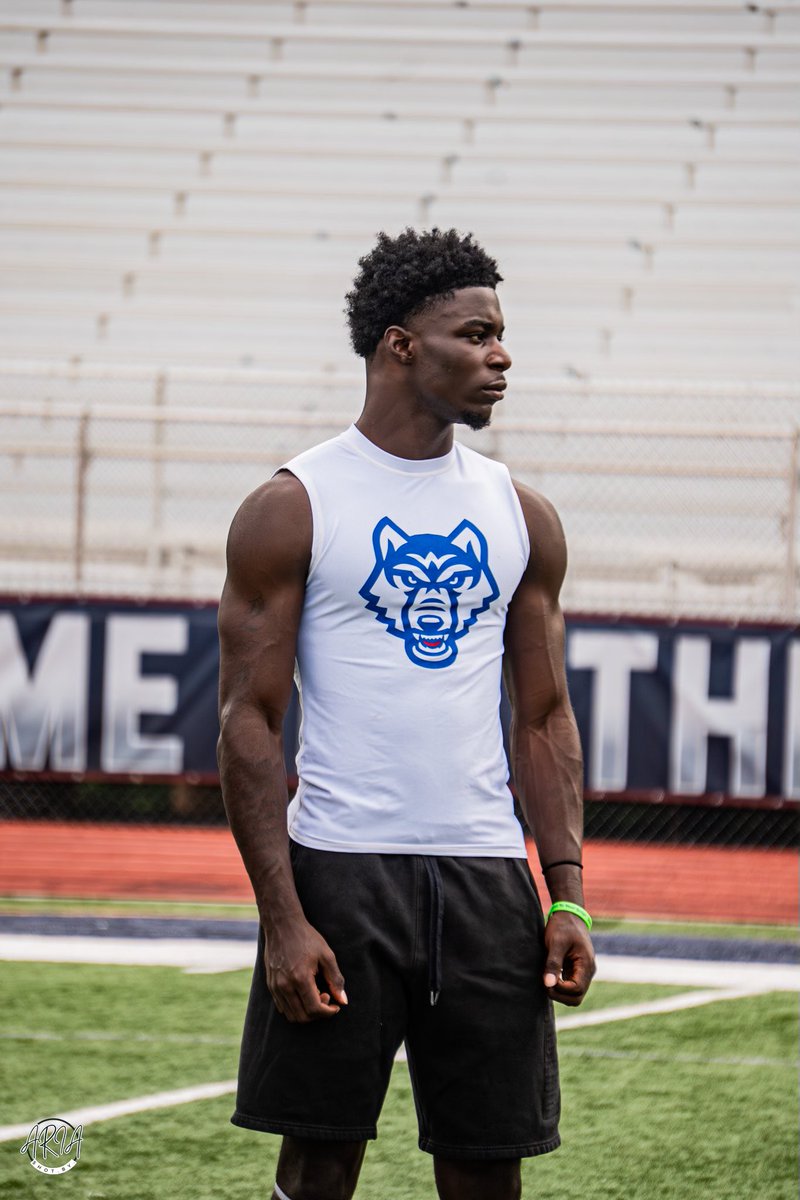 luhtrewrld's tweet image. Year one of college loading… @UWGFootball @Coach_Treal