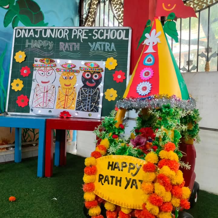 DNA_JrPreSchool's tweet photo. Jai Jagannath 🙏🙏🙏
Happy Rath Yatra to everyone! May this journey of devotion with Lord Jagannath's chariot usher in the end of all evil and the victory of good

#jaijagannath🙏🏼⭕️‼️⭕️💐 #jaijagannath🙏 #rathyatra #dnajuniorpreschool #kidslearning #kids #kidsroleplay https://t.co/IH4K1Ab00T