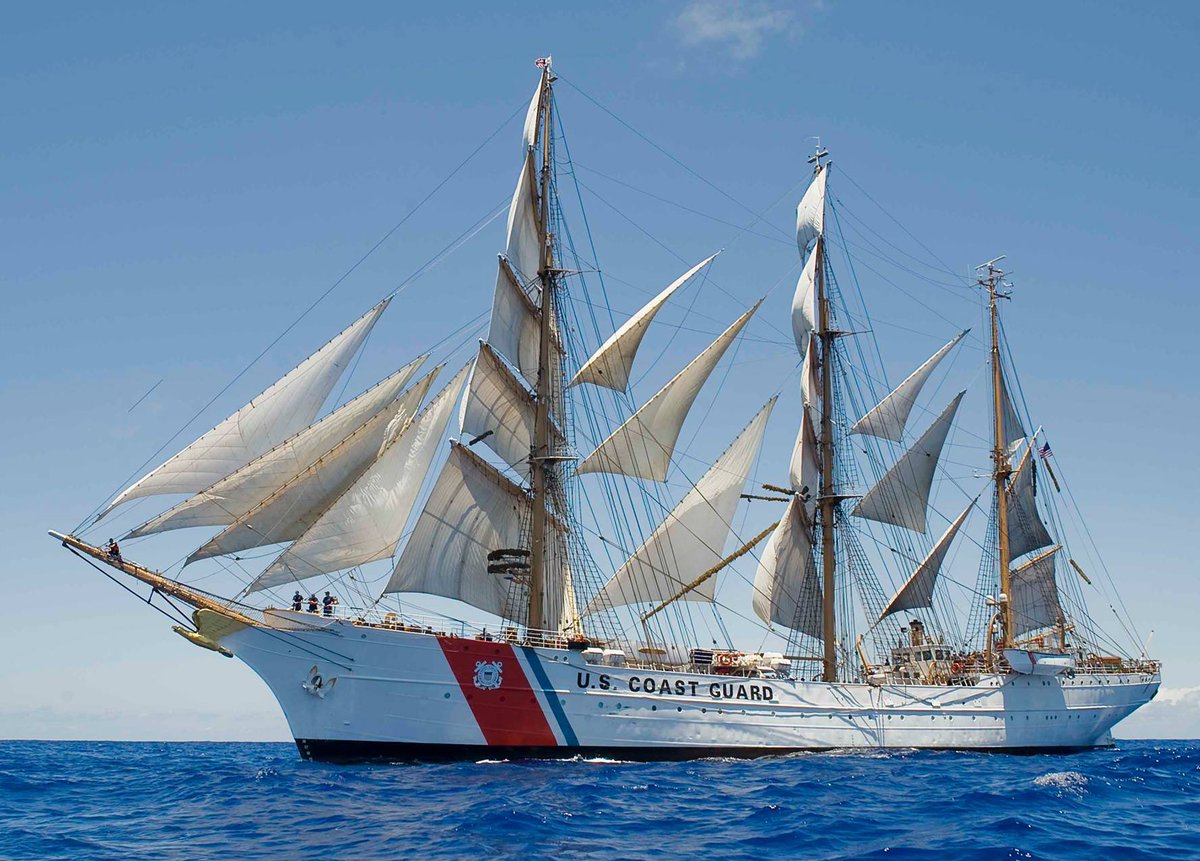 Ahoy! Look who’s in port this week at San Francisco: The United States’ official tall ship and naval training vessel USCGC Eagle!

#uscgceagle #tallships

youtu.be/aYjaFZZiBcQ?si…