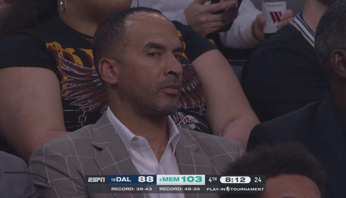 MavsFilmRoom's tweet photo. Last 3 months as a Mavs fan https://t.co/KJPMEmUpea