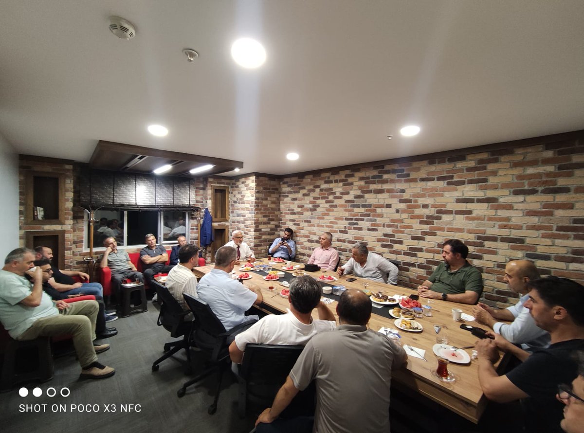 LiberalParti_54's tweet photo. Bu hafta Sakarya İl Teşkilatımızın toplantısı Genel Başkanımız @ZGulabi başkanlığında gerçekleşiyor.
Bilgi birikimini, enerjisini ve geniş ufkunu her cümlesinde hissettiriyor. @liberalpartiorg @Liberalparti_TR https://t.co/HTKGgkWMto