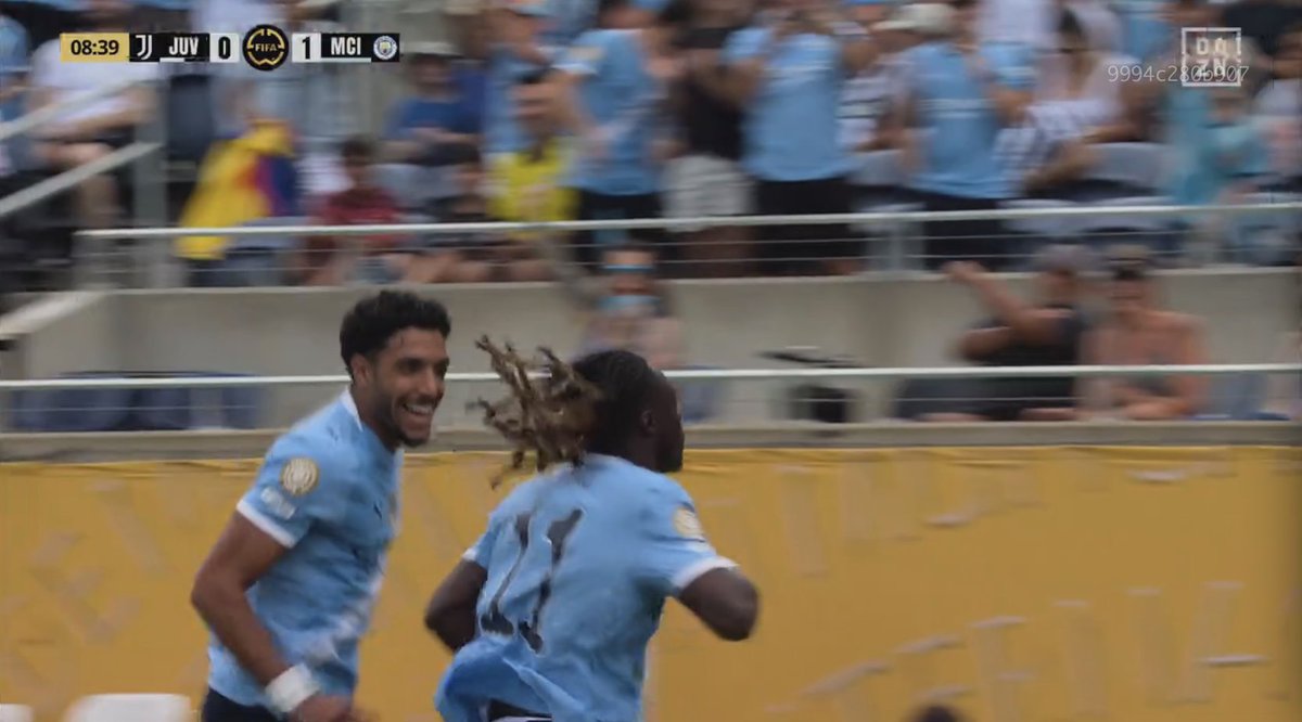 TouchlineX's tweet photo. 1-0 Manchester City.

OOOOOH WHAT A WONDERFUL GOAL !!!!!!!!!!!!!!!!!!!!!!!!!!!!! THE PASS BY AIT NOURI AND THE FINISH BY DOKU !!!!!!!!!!!!!!! PERFECT FOOTBALL !!!!!!!!!!!!!!!!!!!! https://t.co/skSKFFD79w