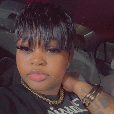 Sweet0Teaa's tweet photo. #NewProfilePic https://t.co/LTnAAyBttY