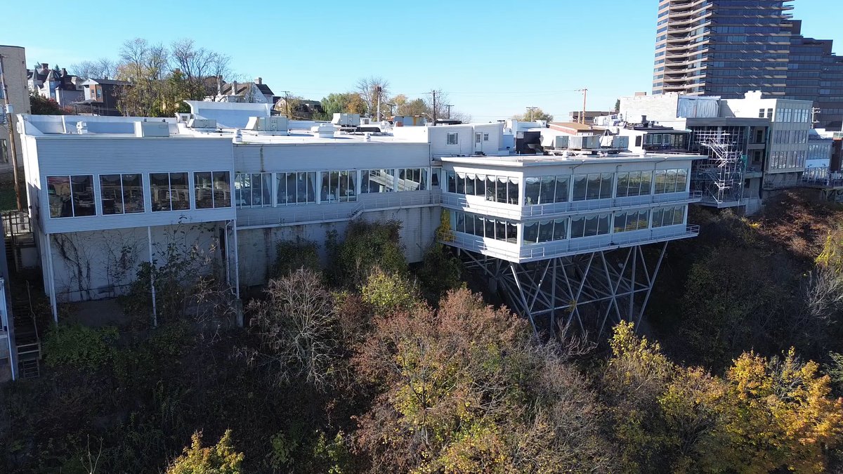 Make your reservations for Pittsburgh Restaurant Week at LeMont. Enjoy a $45.25 three course, prix fixe meal. Tuesday, August 12 - Sunday, August 17, 2025.  

Reservations 412-431-3100 x1. 
For menu: lemontpittsburgh.com/upcoming.