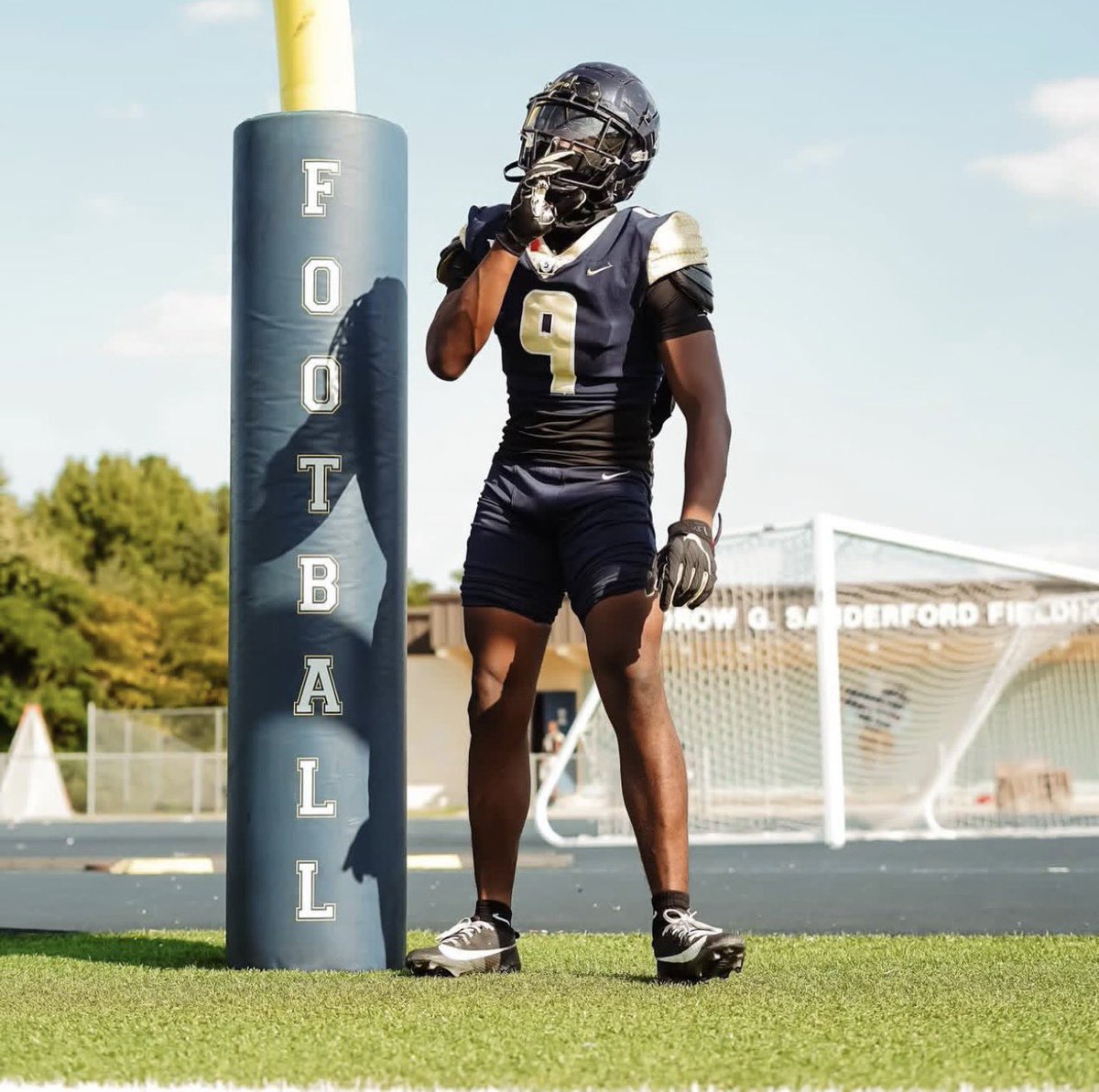 ayoobrayy's tweet image. After careful consideration with family and coaches , I will be holding off on my commitment and there will no longer be an event on July 1st #TrustTheProcess