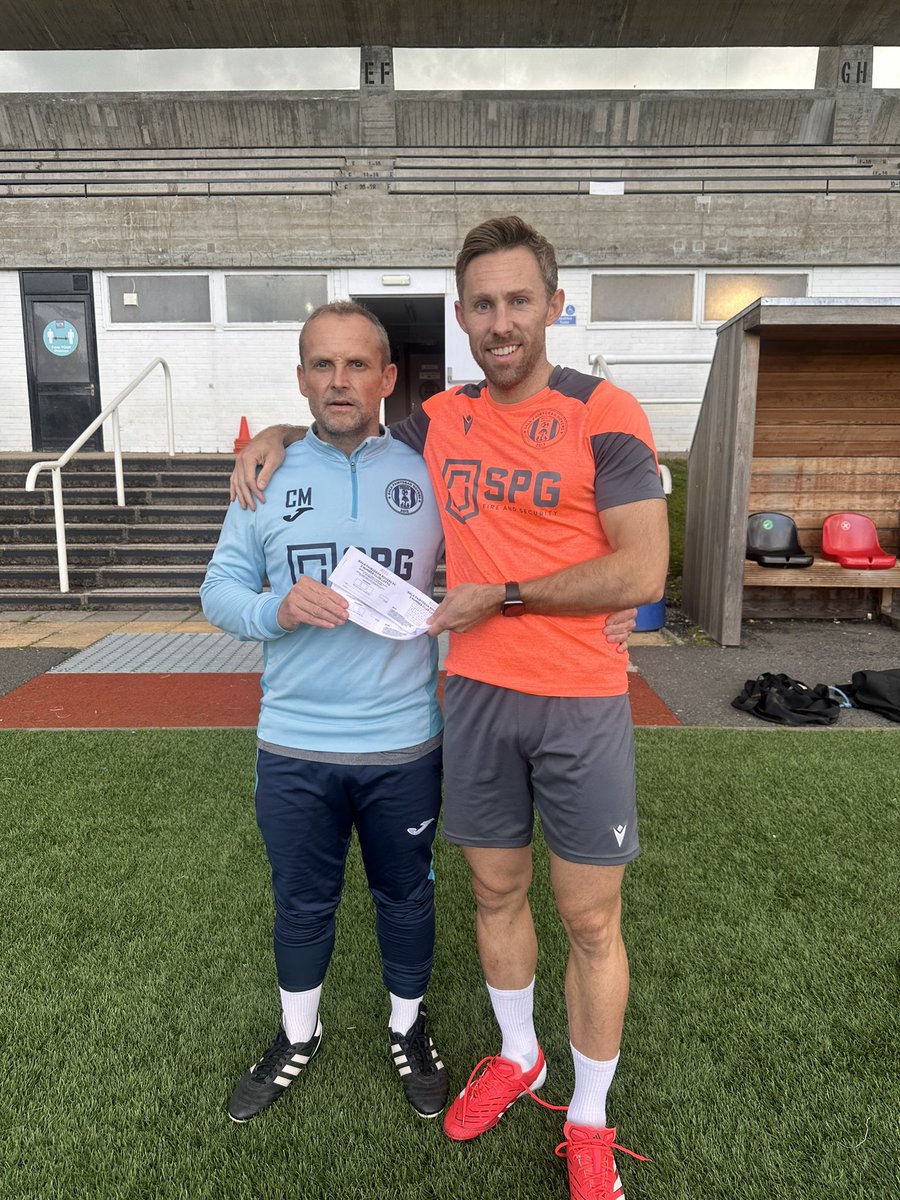 fairydeanrovers's tweet image. 🤗 Get your 𝗪𝗲𝗲𝗸𝗹𝘆 𝗟𝗼𝘁𝘁𝗼 tickets this Saturday from Faiby at the bar

🤩 Next estimated prize  £1300

🍻 🥤 Open
🏁 Gala Day 
 🕰 8am
🏟 GFR Bar

🎟 get your tickets from the bar or - ▶️ PLAY NOW online- clubforce.com/clubs/gala-fai… 🎰 Drawn Saturday Night

#HipHip 🔴⚫🏁
