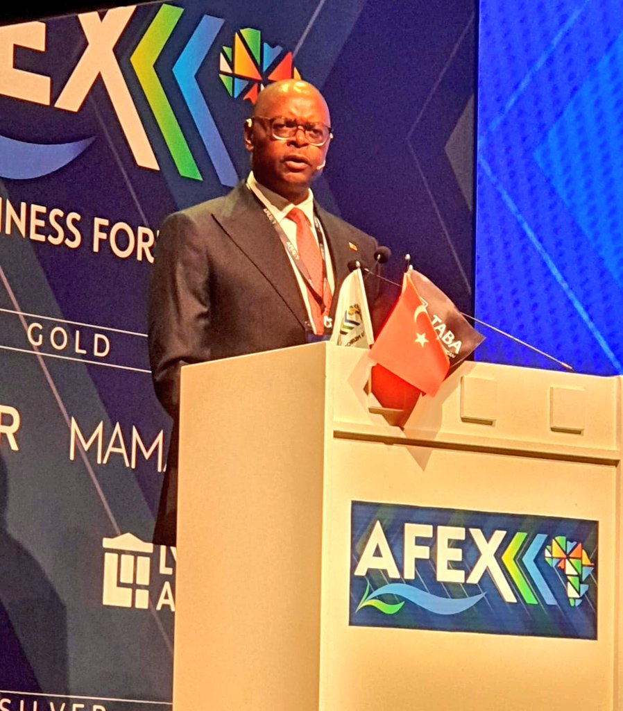 🇿🇼🇹🇷
Today, HE Amb A Mutiwazuka  presented a paper on the vast  Trade &amp; Investment opportunities in Zimbabwe at the AFEX Conference [TABA]  to over 200 Turkish and African business people.
<a href="/MoFA_ZW/">Ministry of Foreign Affairs and Int Trade</a> <a href="/HeraldZimbabwe/">The Herald Zimbabwe</a> <a href="/Min_of_IC/">Ministry of Industry and Commerce</a> <a href="/ticaret/">T.C. Ticaret Bakanlığı</a> <a href="/TC_HarareBE/">Türkiye in Zimbabwe</a>