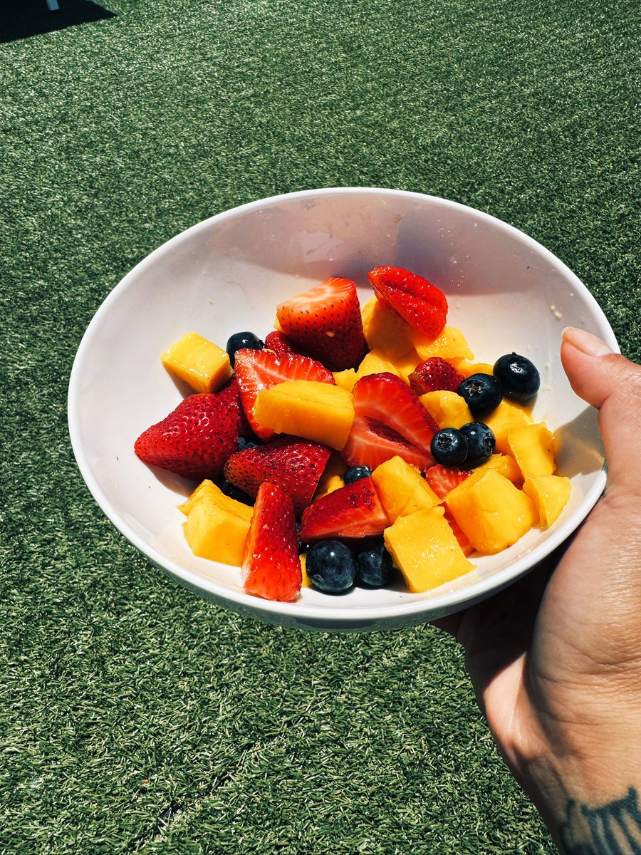 Perfect summer snack 🥭🫐🍓